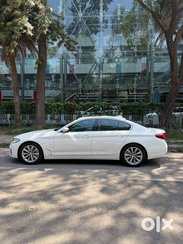 Bmw 5 Series 2.0 520d Luxury Line, 2021, Diesel