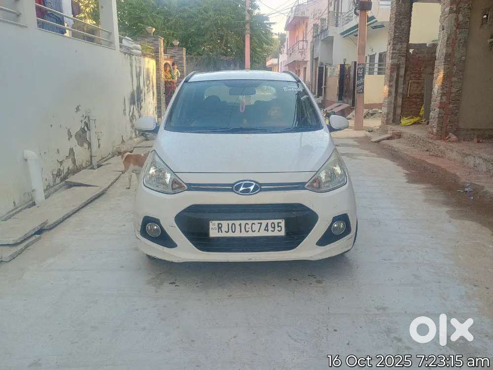 Hyundai Grand I10 2016 Petrol 52000 Km Driven