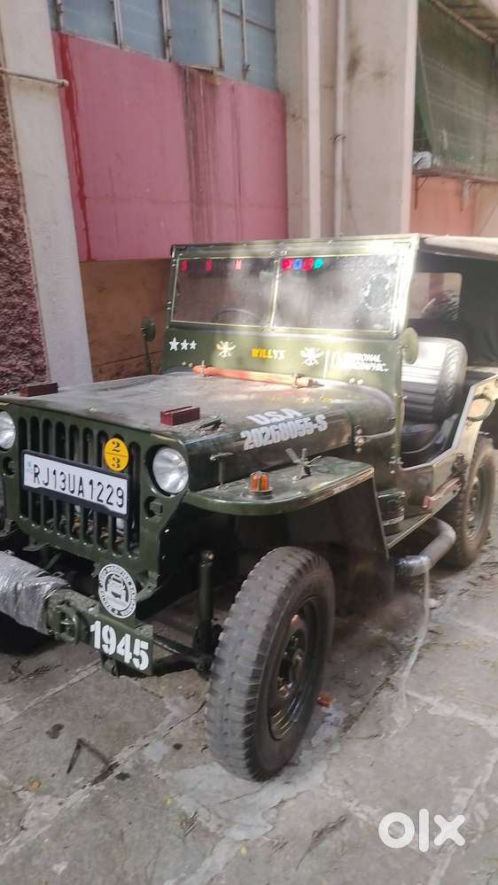 Mahindra Willy Jeep 1983