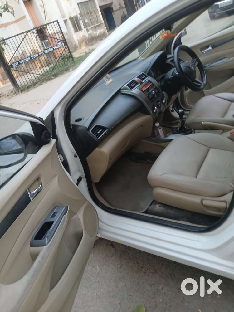 Honda City 2014-2015 V Mt, 2013, Petrol