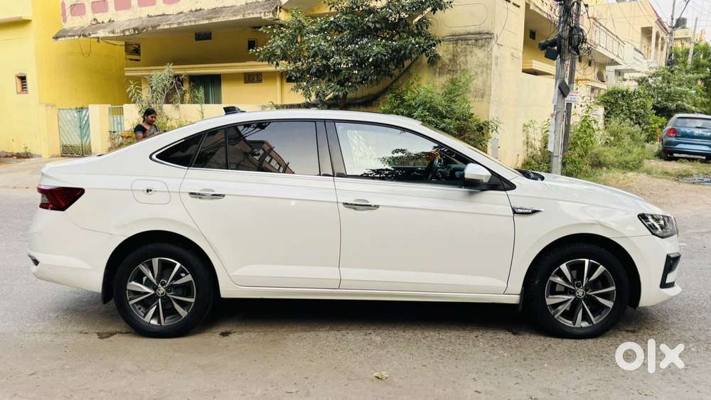 Skoda Slavia Style 1.0l Tsi Mt, 2022, Petrol