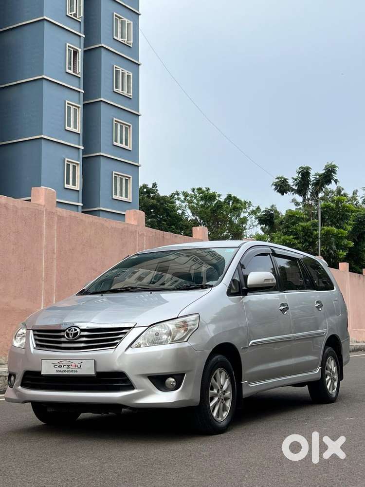 Toyota Innova 2.5 Vx 7 Seater Bs Iv, 2013, Diesel