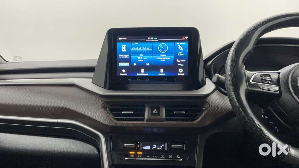 Maruti Suzuki Brezza 1.5 Zxi At Smart Hybrid Dual Tone, 2023, Petrol