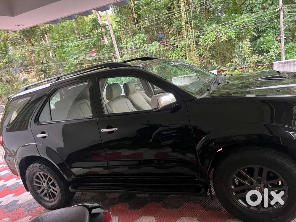 Toyota Fortuner 2010 Diesel Well Maintained