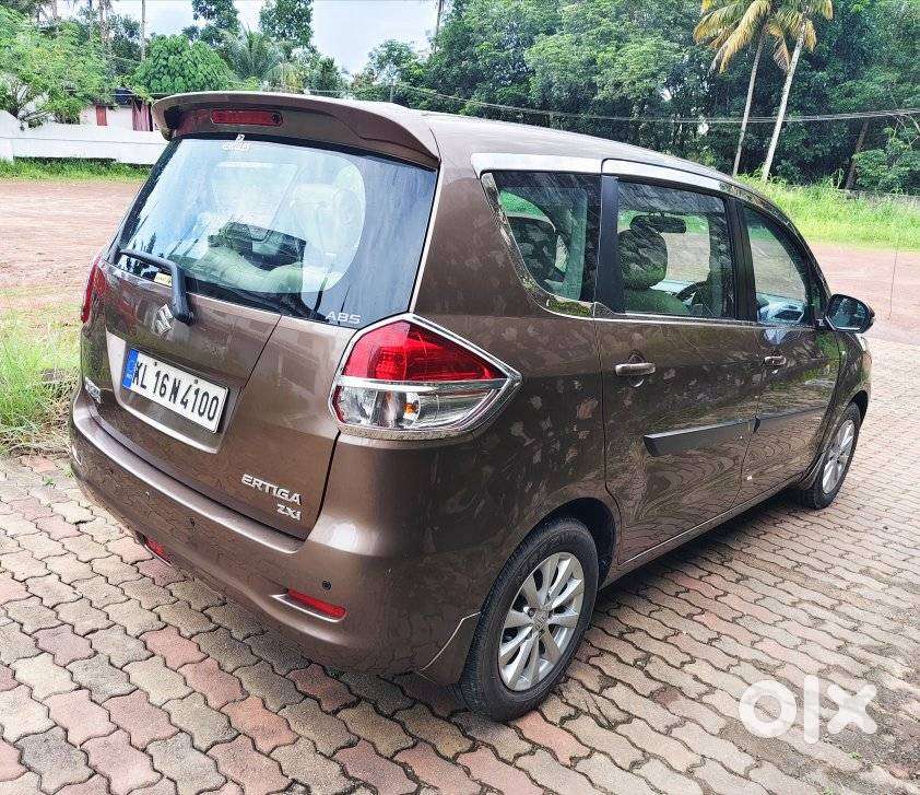 Maruti Suzuki Ertiga Zxi Plus Petrol, 2015, Petrol