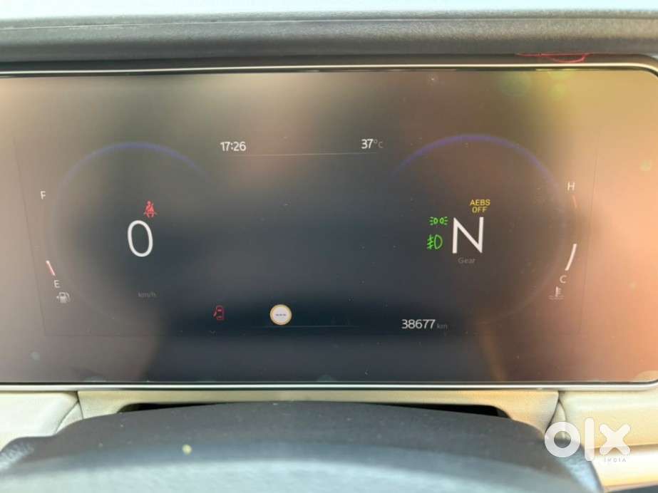 Mahindra Xuv700 2.2 Ax 7 Diesel Mt Luxury Pack Str, 2023, Diesel