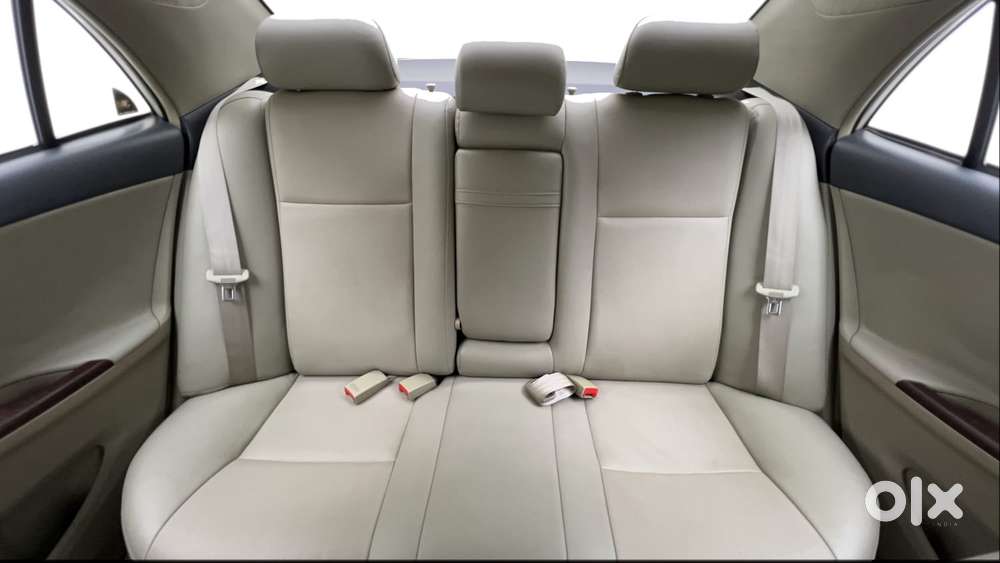 Toyota Corolla Altis 1.8 G, 2013, Petrol