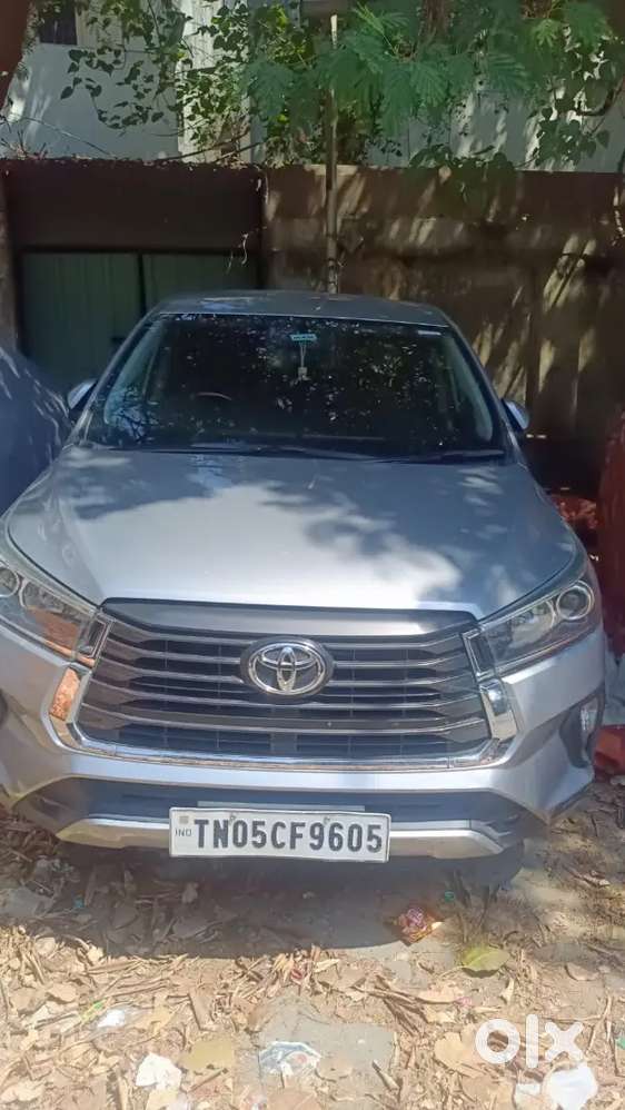 Toyota Innova Crysta 2022 Petrol Well Maintained