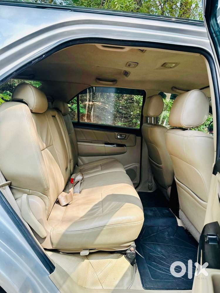 Toyota Fortuner 2011-2016 4x2 Manual, 2014, Diesel