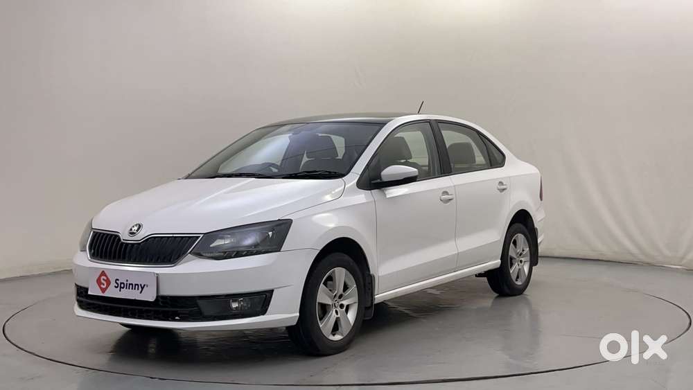 Skoda Rapid 1.6 Mpi At Style, 2017, Petrol