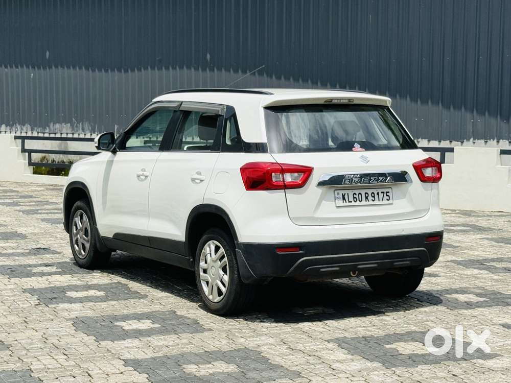 Maruti Suzuki Brezza 1.5 Vxi Smart Hybrid, 2020, Petrol