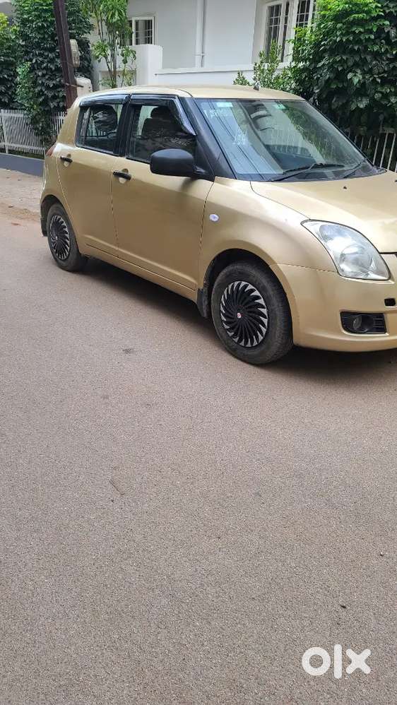 Maruti Suzuki Swift 2006 Petrol 118000 Km Driven