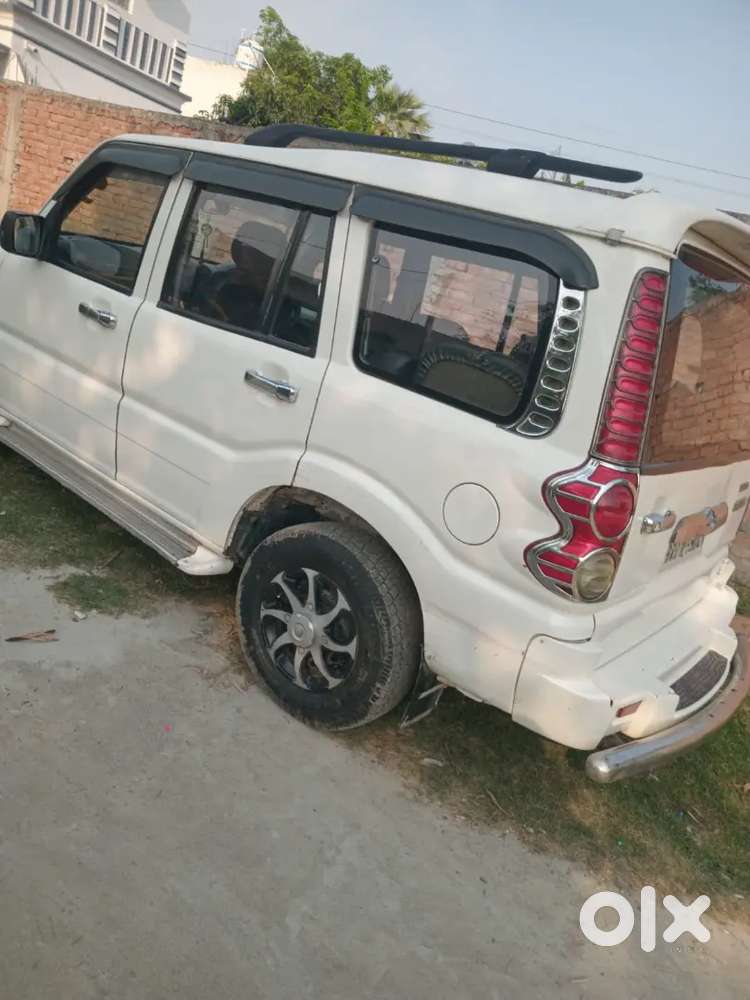 Mahindra Scorpio Turbo Ex 2014 Diesel 110 Km Driven 
 Ingood Condition