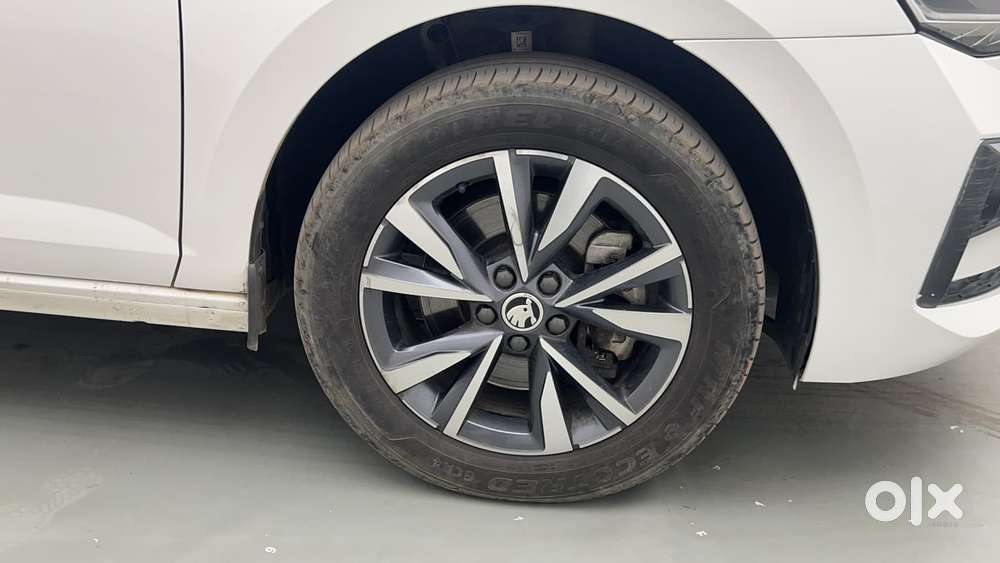 Skoda Slavia Style 1.5l Tsi Dsg, 2022, Petrol