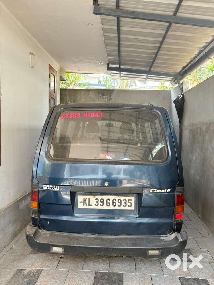 Blue Maruti Suzuki Omni 2014 Petrol Well Maintained