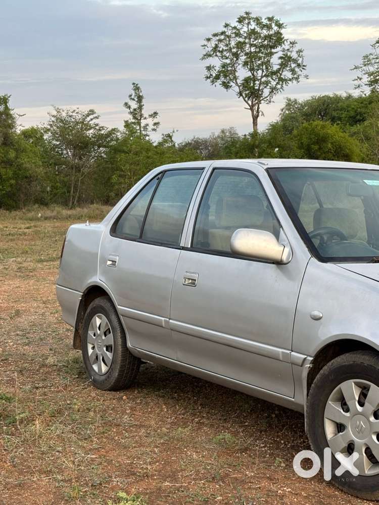 Maruti Suzuki Esteem 2007