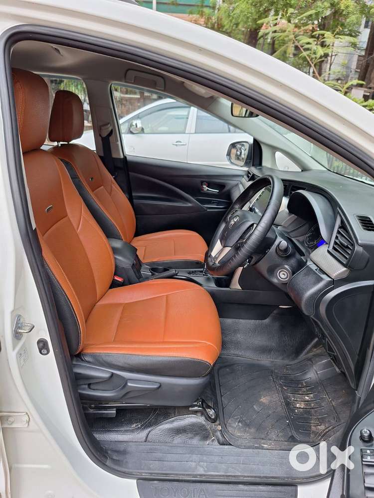Toyota Innova Crysta [2020-ongoing] 2.4 Gx 7 Str, 2022, Diesel
