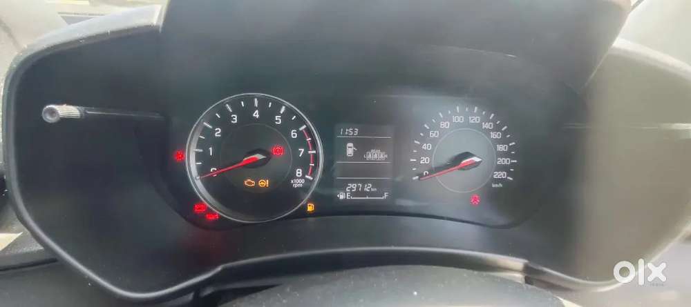 Maruti Suzuki Swift Lxi 2025