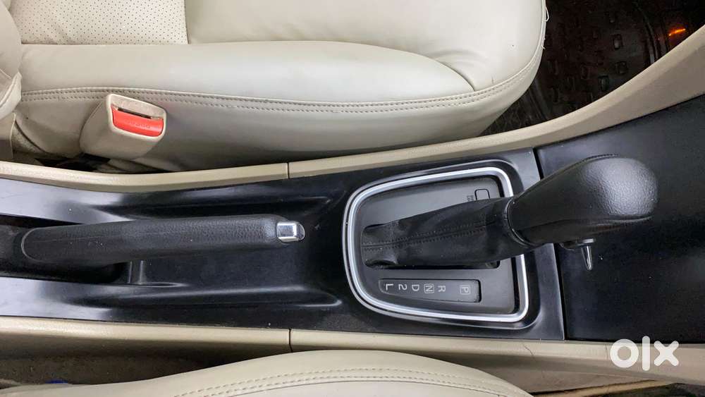 Maruti Suzuki Ciaz 2014-2017 At Zxi, 2016, Petrol