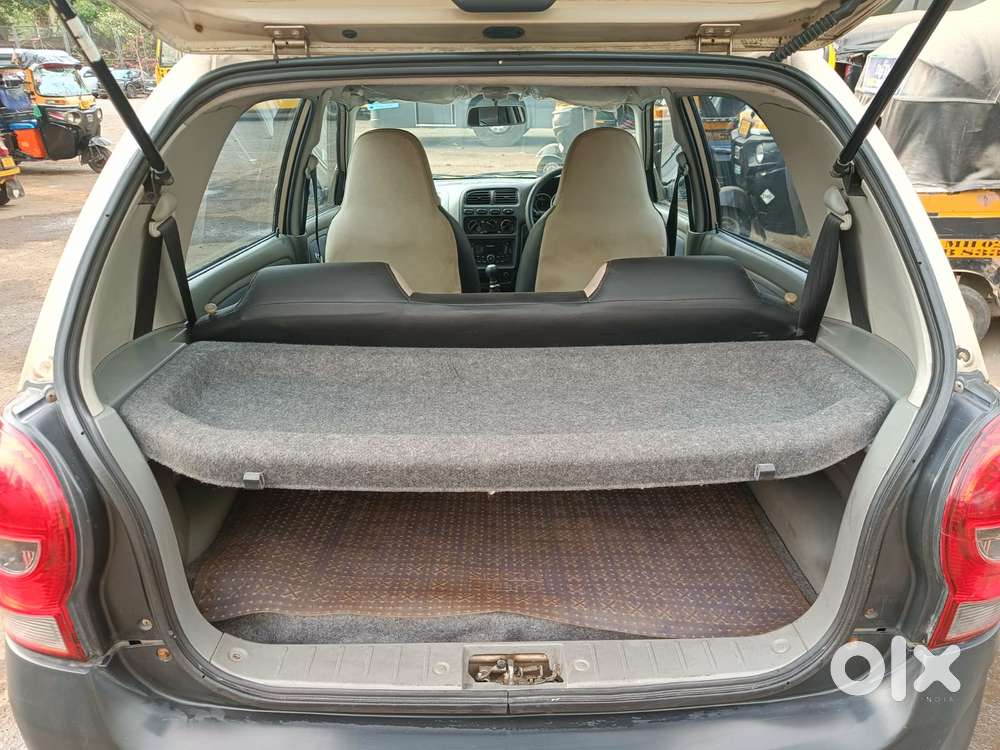 Maruti Suzuki Alto K10 2010-2014 Vxi, 2011, Petrol