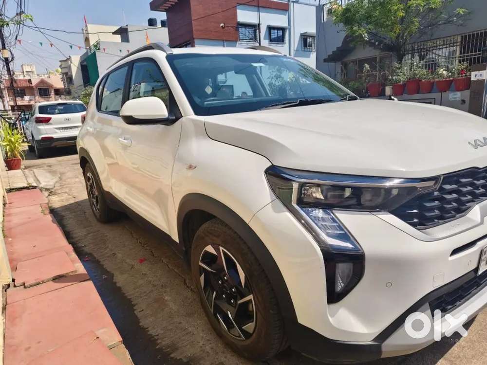 Kia Sonet Htk Plus Top Model With Sunroof