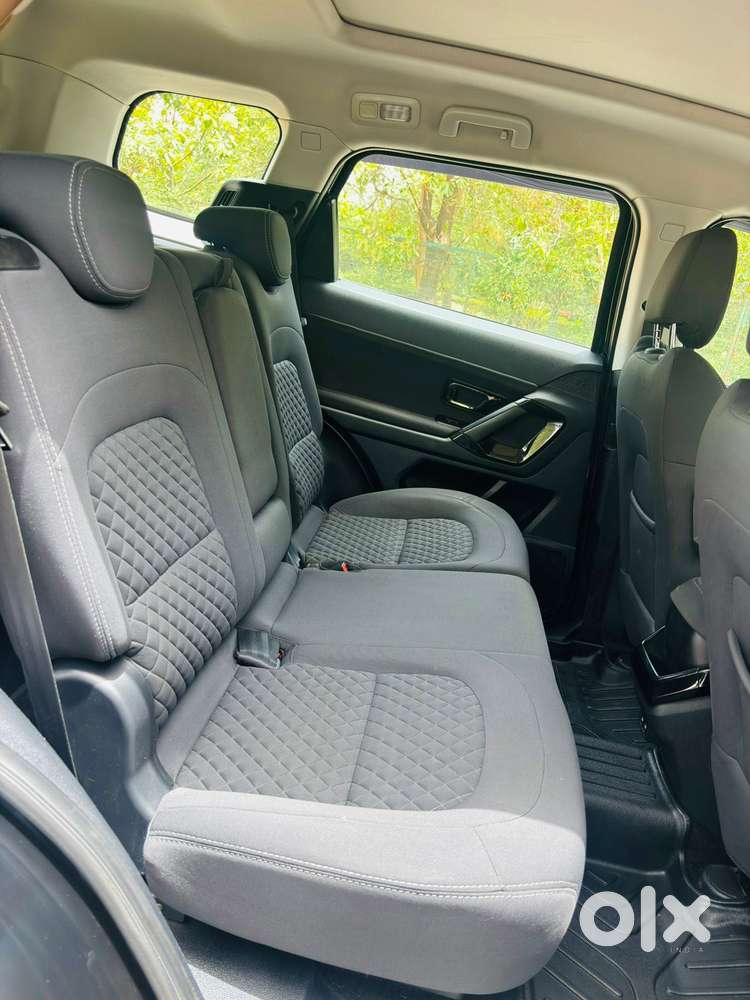 Tata Safari Adventure Plus Dark Edition At, 2022, Diesel