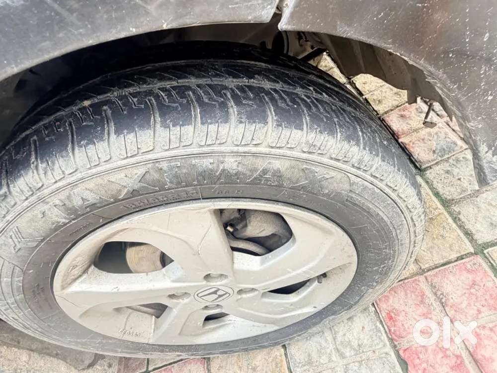 Honda City 1.5 Vx 2015 First Owner Sunroof Push Button Start.
