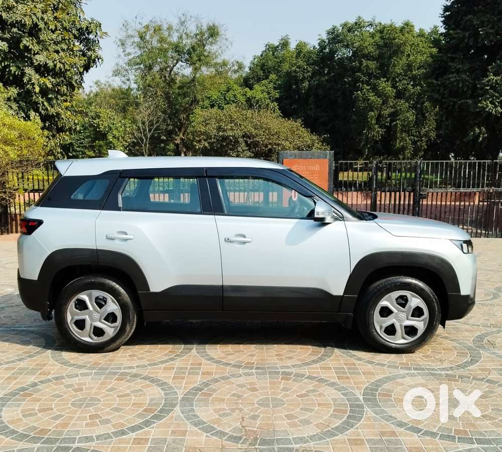 Maruti Suzuki Brezza 1.5 Vxi Smart Hybrid, 2022, Petrol