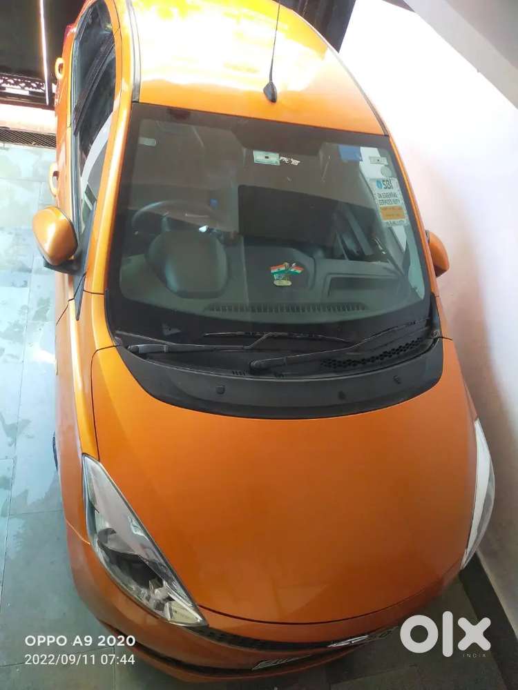 Tata Tiago Revotron Xt 2016