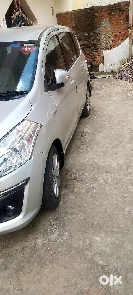 Ertiga Car 2014 Modal Plz Time Wale Dur Rhey