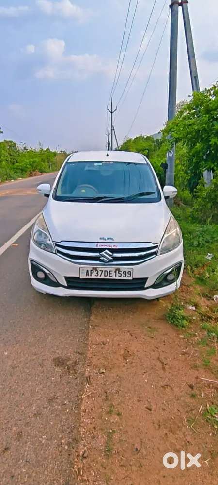 Maruti Suzuki Ertiga 2016