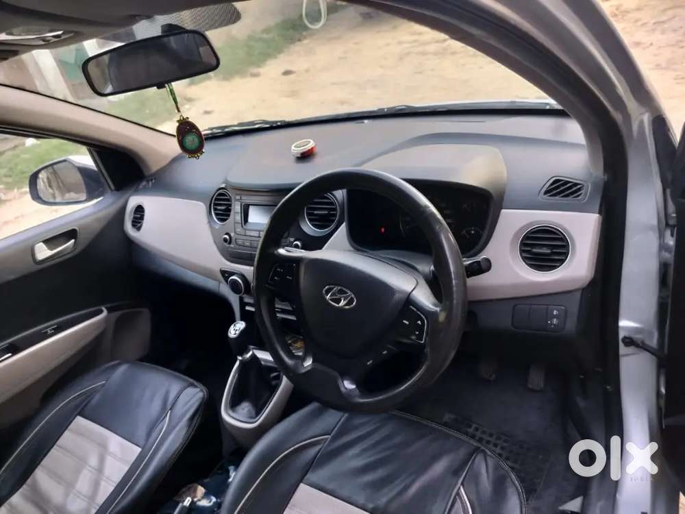 Hyundai Xcent 2016 Car
