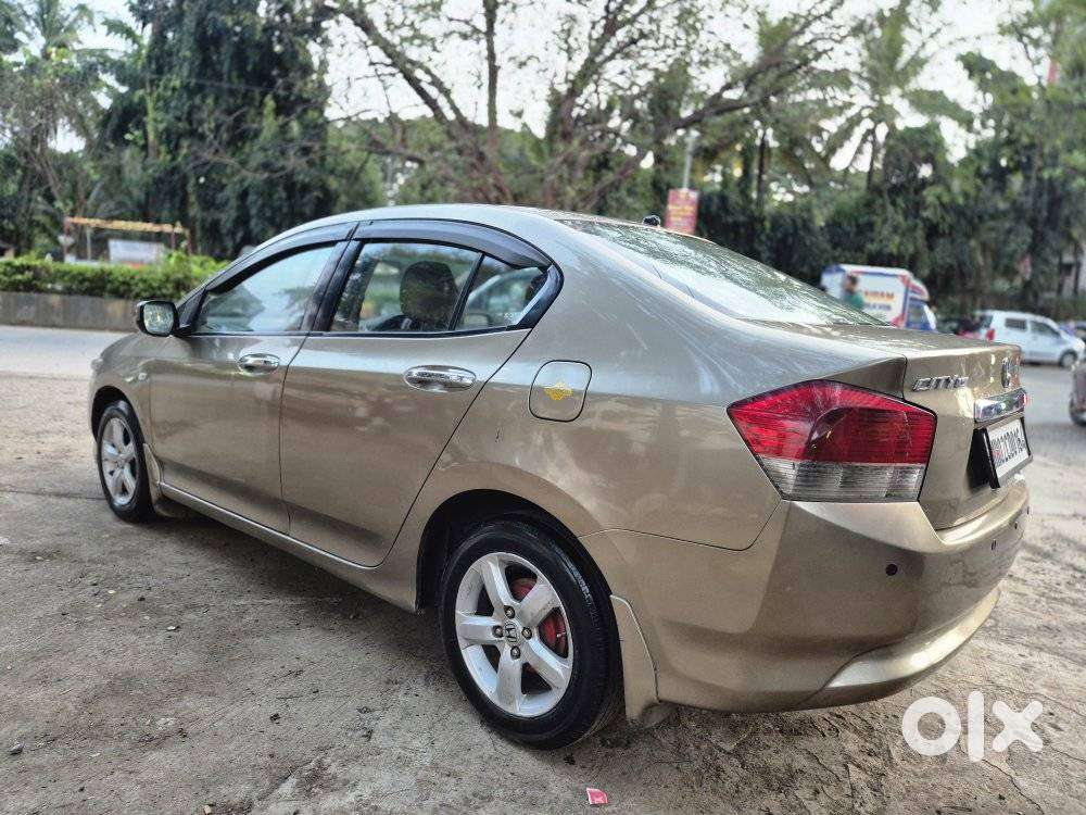 Honda City 2008-2011 1.5 V At Exclusive, 2011, Cng & Hybrids