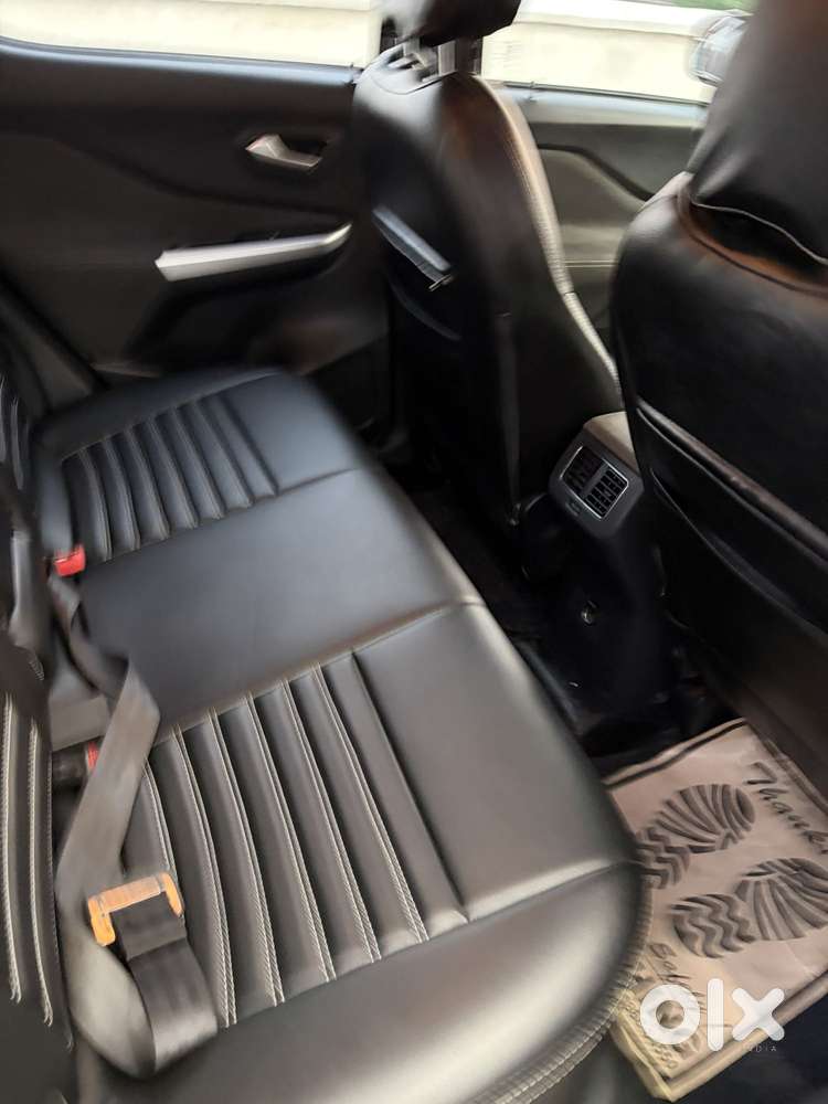 Nissan Magnite 1.0 Xv, 2021, Petrol
