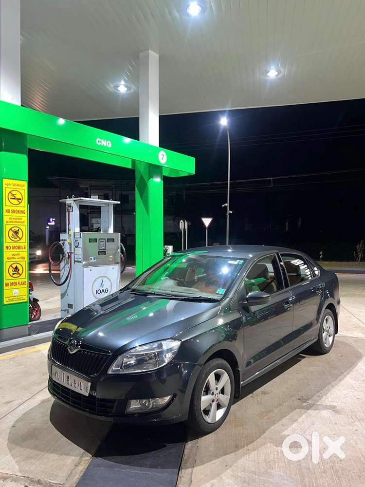 Skoda Petrol Car 2016