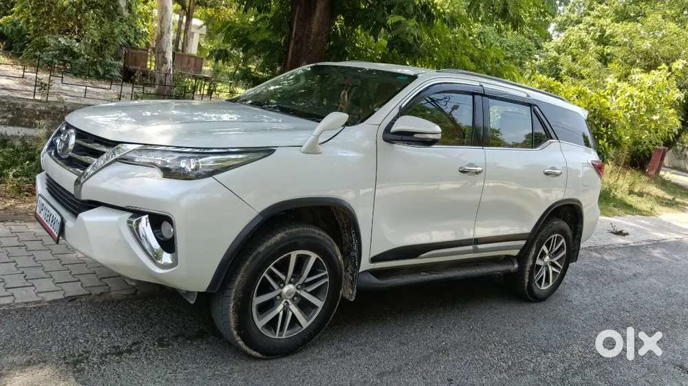 Toyota Fortuner 2017 Diesel Automatic Second Owner