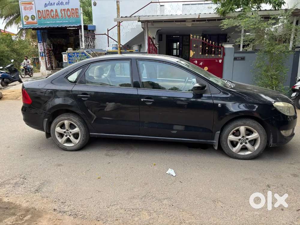 Skoda Rapid Elegance 2012 Diesel