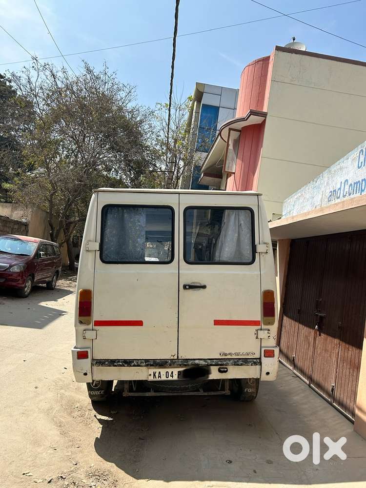 Tempo Traveller