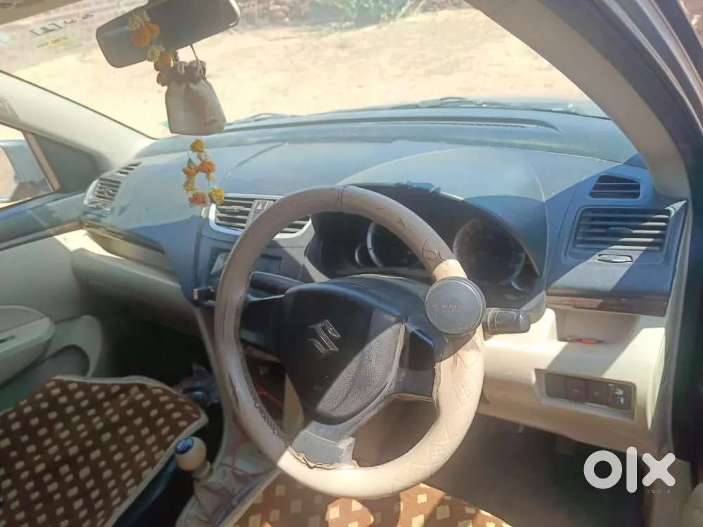 गाडी बिकाऊ है