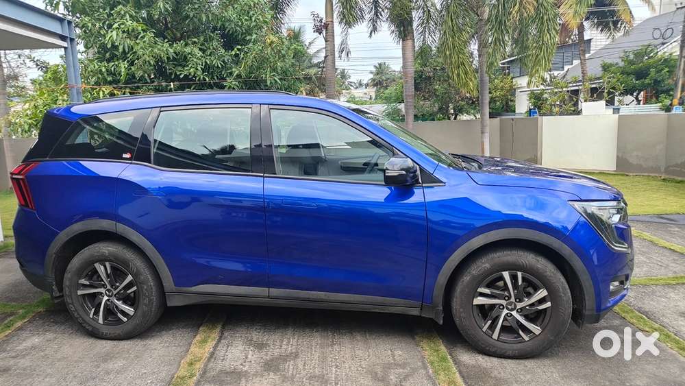Mahindra Xuv700 2022 Diesel Well Maintained