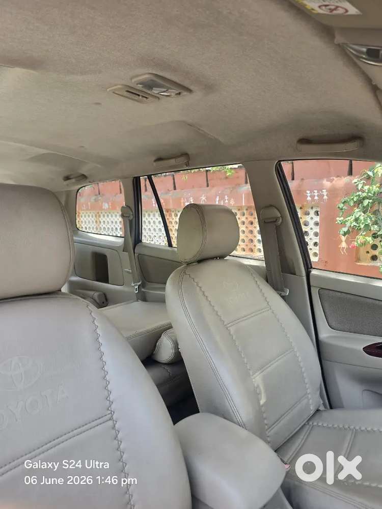 Toyota Innova 2006 Diesel 82000 Km Driven