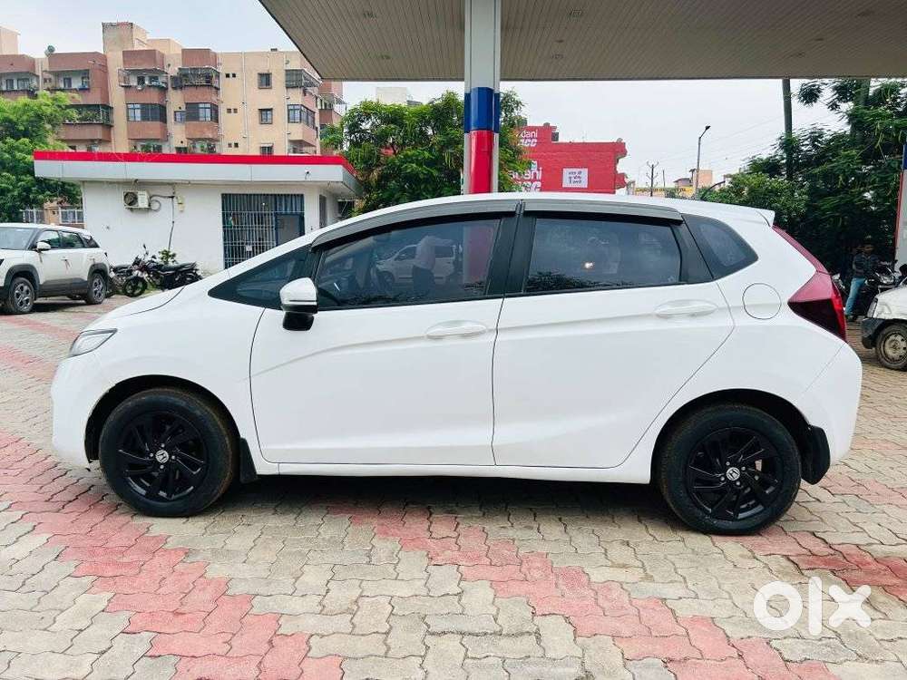 Honda Jazz 1.5 V I-dtec Mt, 2015, Diesel