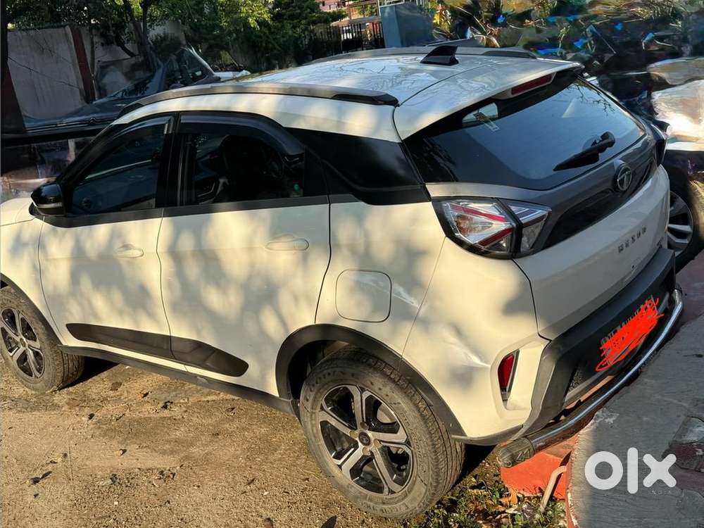 Tata Nexon Petrol 2021 Top Model Sunroof
