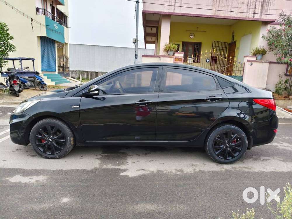 Hyundai Verna Fluidic 1.6 Crdi Sx, 2015, Diesel