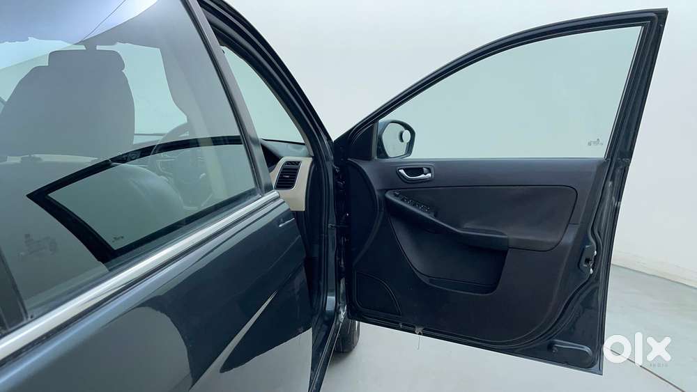 Tata Zest Revotron 1.2 Xt, 2015, Petrol