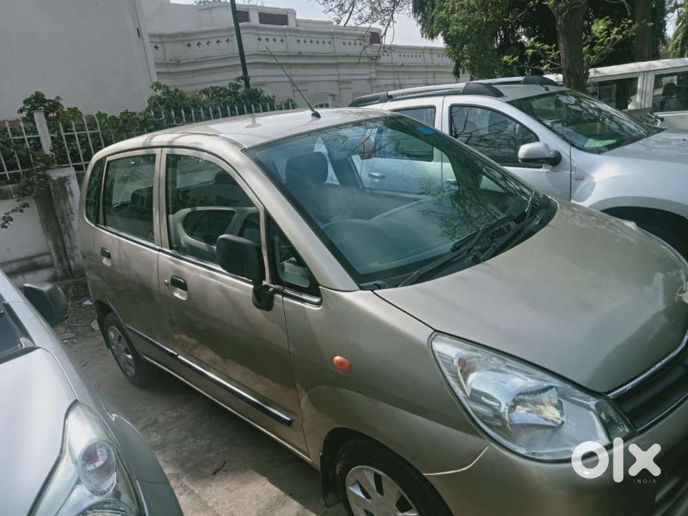 Maruti Suzuki Zen Estilo 2010
