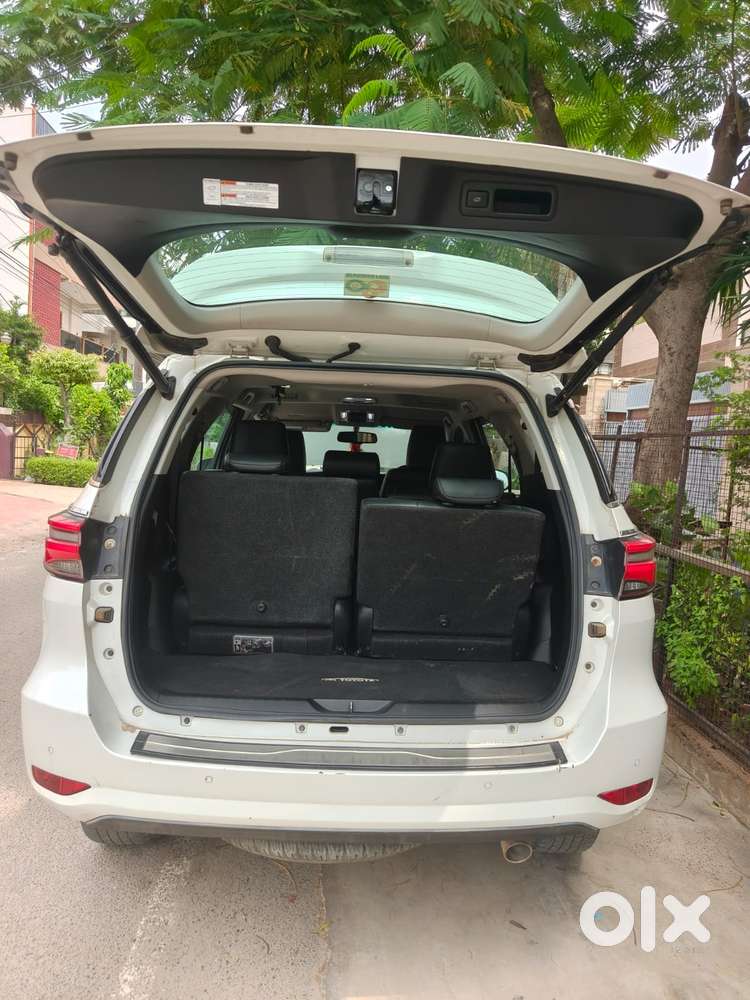 Toyota Fortuner 4x2 At 2.7 Petrol, 2024, Petrol