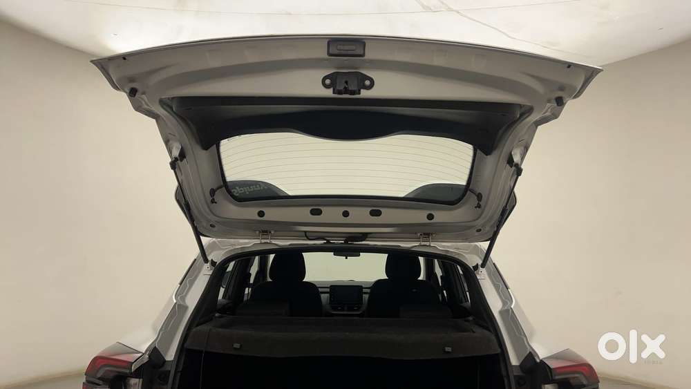 Renault Kiger Rxz Turbo Cvt, 2023, Petrol