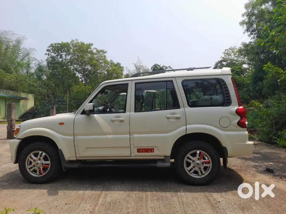 Mahindra Scorpio 2014