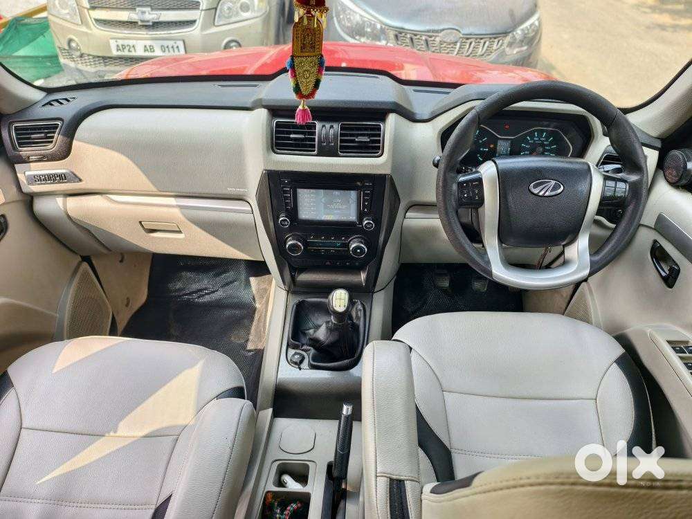 Mahindra Scorpio S10 7 Seater, 2015, Diesel
